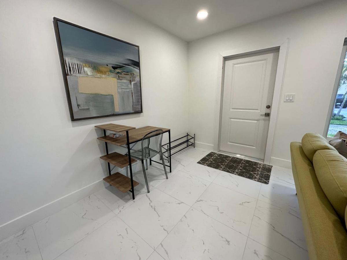The Sun House - 3 Bed, 2 Bath, Private Pool, Fire Pit, Huge Backyard Villa Fort Lauderdale Dış mekan fotoğraf